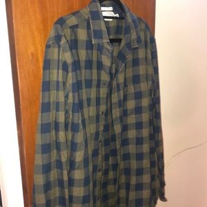 Men’s XL Button Down